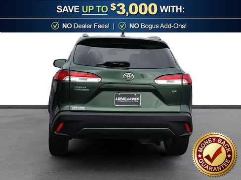 Used 2022 Toyota Corolla Cross LE w/ Moonroof Package image 5