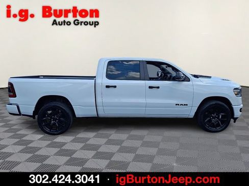 Used 2023 RAM 1500 Laramie AWD/4WD image 7