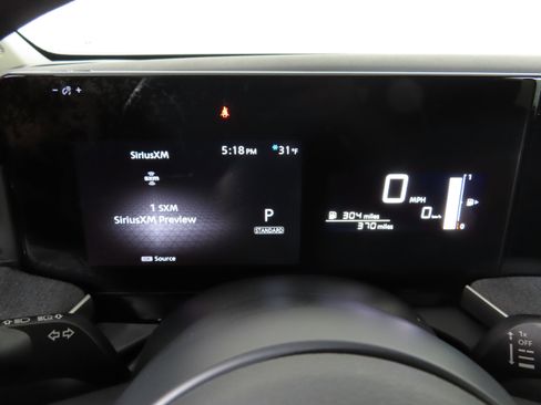 Certified 2025 Nissan Kicks SV w/ Charging Package image 27