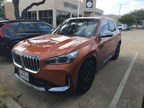 Used 2023 BMW X1 xDrive28i w/ Premium Package AWD/4WD image 1