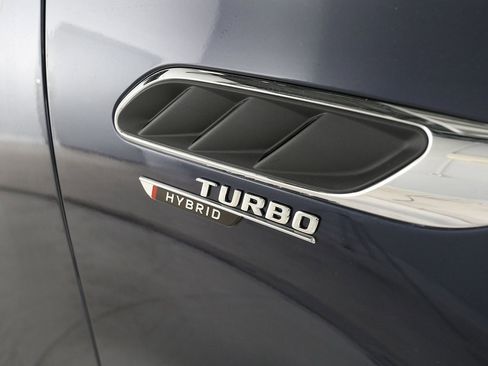 Used 2025 Mercedes-Benz E 53 AMG e 4MATIC Sedan image 13