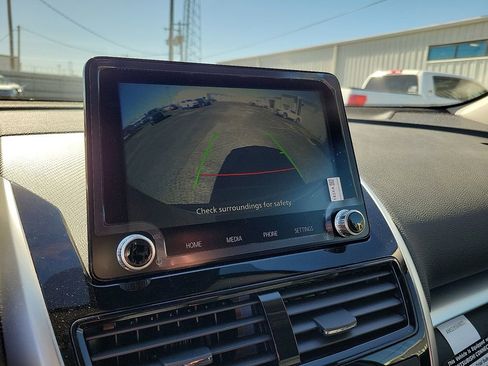 New 2026 Mitsubishi Eclipse Cross SE image 13