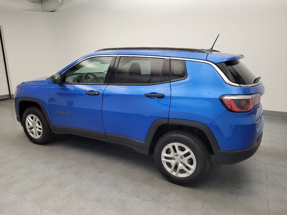 Used 2020 Jeep Compass Sport AWD/4WD image 3