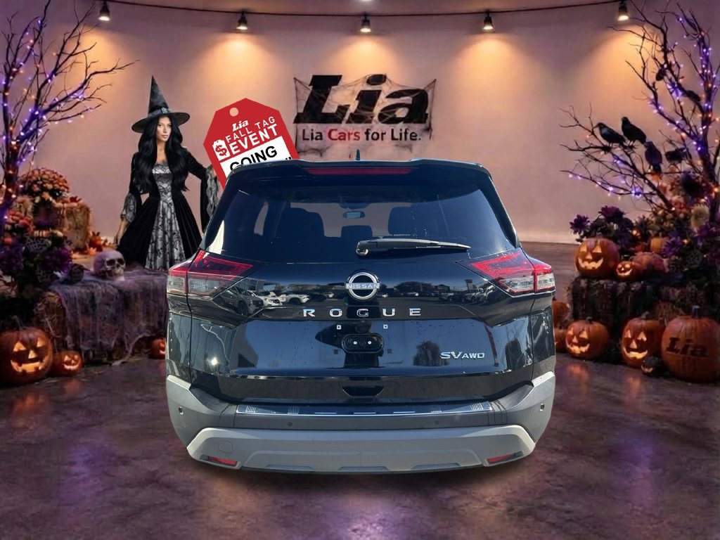 Used 2023 Nissan Rogue SV AWD/4WD image 7
