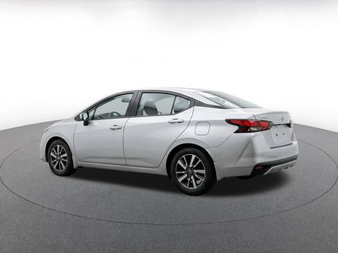 Used 2025 Nissan Versa SV FWD image 7