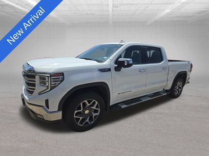 Used 2022 GMC Sierra 1500 SLT w/ SLT Convenience Package