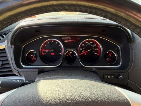 Used 2017 GMC Acadia Limited SLT image 26