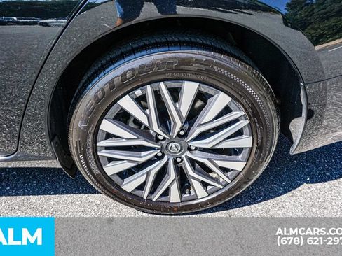 Used 2025 Nissan Altima 2.5 SV FWD image 16