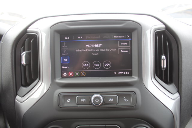 Used 2022 Chevrolet Silverado 2500 Custom w/ Custom Value Package AWD/4WD image 26