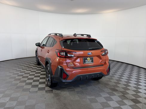 Used 2025 Subaru Crosstrek 2.5i Limited w/ Crosstrek Mirror Package image 8