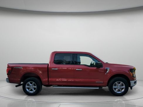 Certified 2025 Ford F150 XLT w/ Equipment Group 301A Standard AWD/4WD image 32