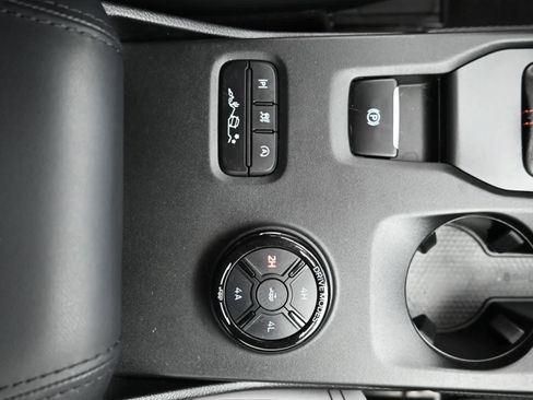 Used 2024 Ford Ranger Raptor AWD/4WD image 13