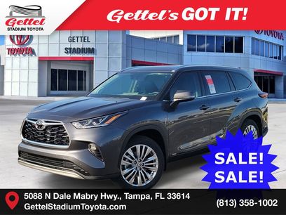 New 2025 Toyota Highlander Platinum