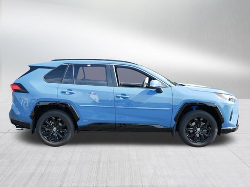 Certified 2022 Toyota RAV4 SE w/ Convenience Package AWD/4WD image 8