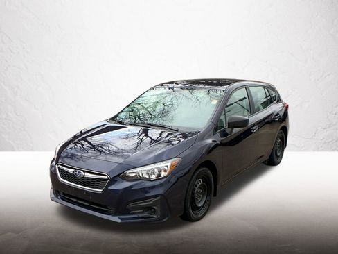 Used 2019 Subaru Impreza 2.0i image 1