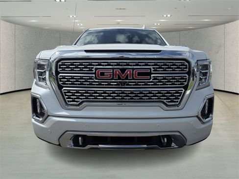 Used 2020 GMC Sierra 1500 Denali w/ Denali Premium Package image 8