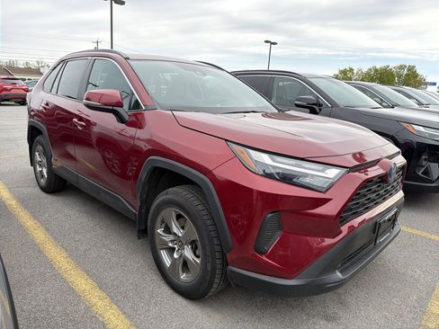 Certified 2023 Toyota RAV4 XLE w/ Convenience Package AWD/4WD image 2