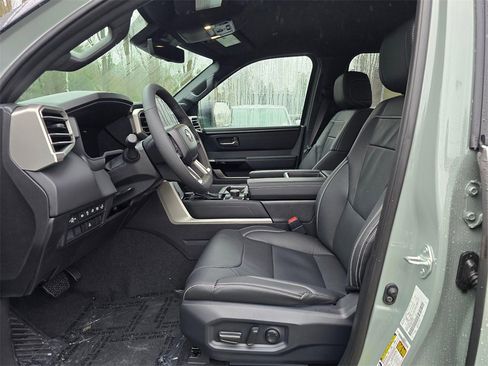 New 2026 Toyota Tundra Limited image 18