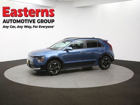 Used 2023 Kia Niro Wave w/ Wave Preserve Package image 57