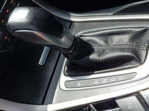 Used 2018 Ford Edge SEL w/ Equipment Group 201A image 33