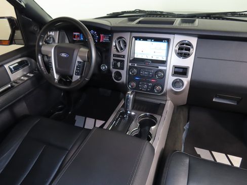 Used 2017 Ford Expedition EL Limited w/ Equipment Group 301A image 43