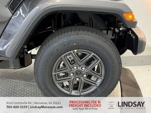 New 2026 Jeep Gladiator Sport AWD/4WD image 8