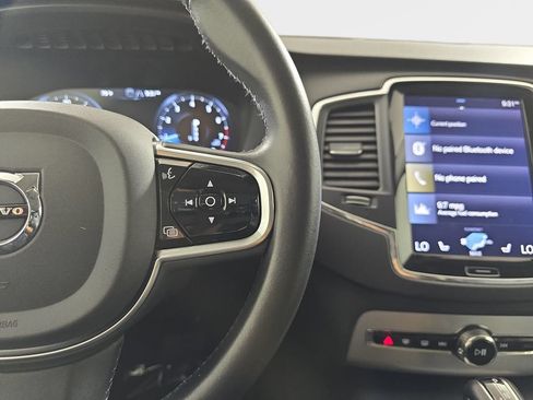 Used 2017 Volvo XC90 T6 Momentum w/ Vision Package AWD/4WD image 21