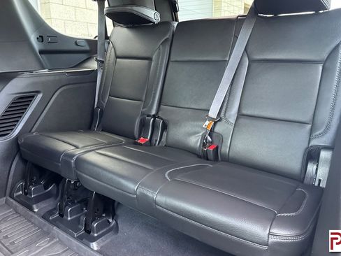 Used 2023 GMC Yukon Denali w/ LPO, Floor Liner Package AWD/4WD image 17