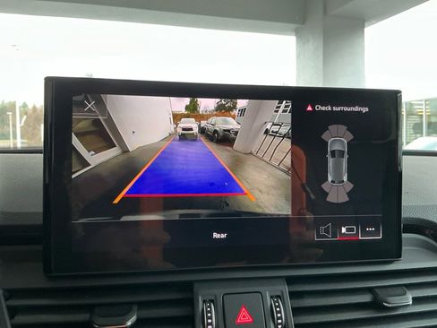 Used 2025 Audi Q5 2.0T Premium w/ Convenience Plus Package image 21