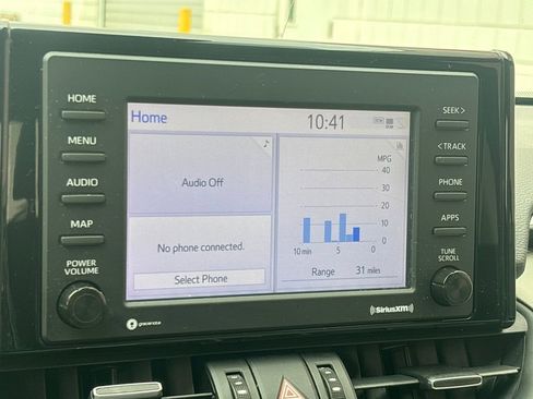 Used 2021 Toyota RAV4 XLE Premium image 11