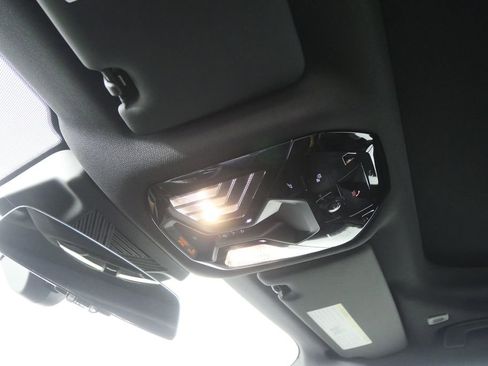 Used 2026 BMW 530i w/ M Sport Package image 20