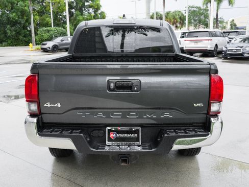 Used 2023 Toyota Tacoma SR5 AWD/4WD image 25