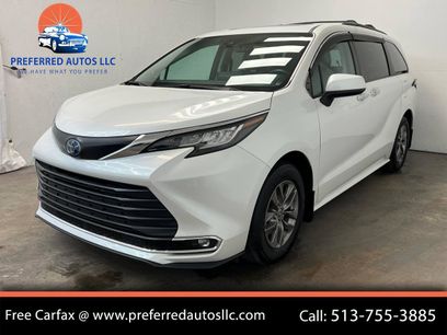 Used 2022 Toyota Sienna XLE w/ XLE Plus Package
