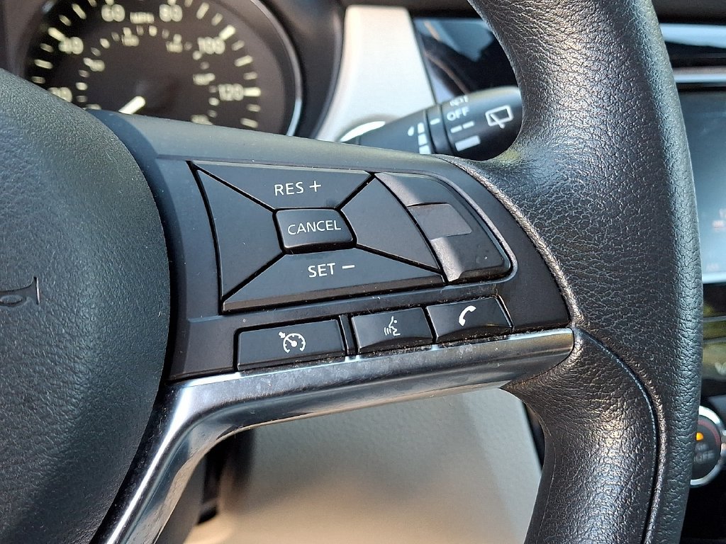 Used 2019 Nissan Rogue Sport SV AWD/4WD image 23
