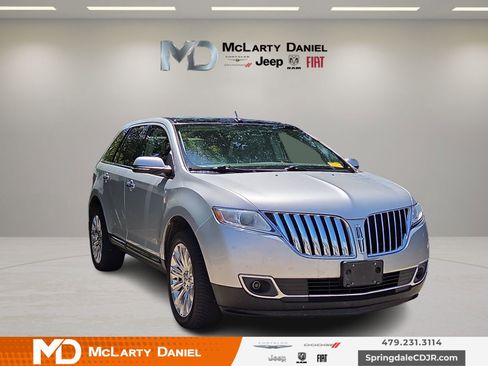 Used 2015 Lincoln MKX AWD w/ Equipment Group 102A image 1