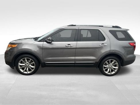Used 2013 Ford Explorer Limited AWD/4WD image 2