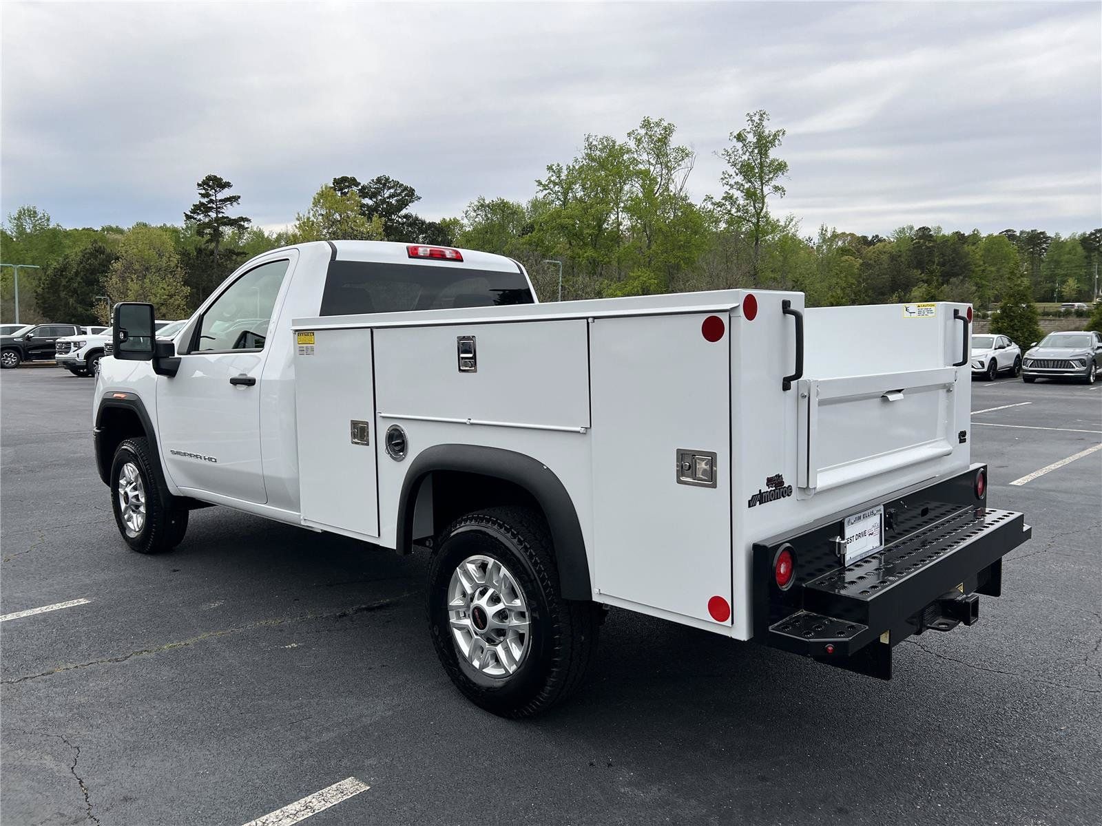 New 2025 GMC Sierra 2500 Pro w/ Convenience Package RWD image 5