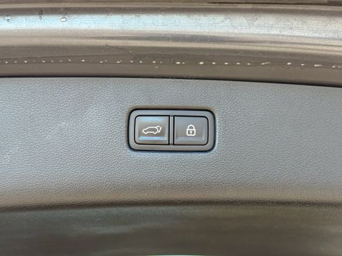 Used 2021 Genesis GV80 2.5T image 13