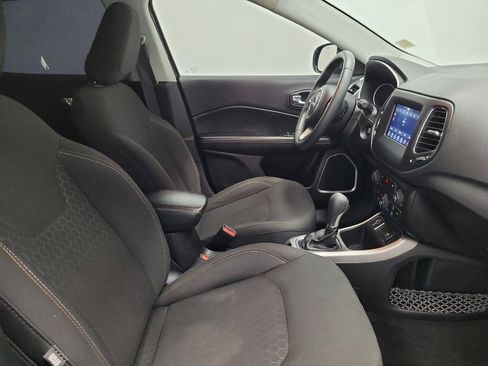 Used 2020 Jeep Compass Sport image 21