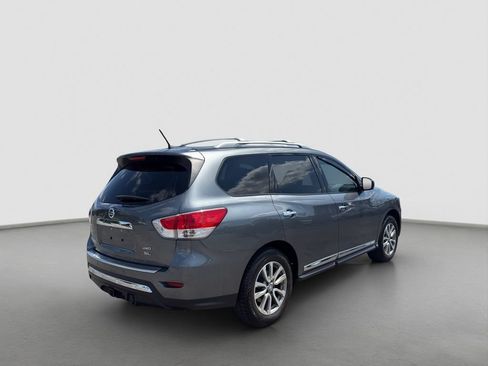 Used 2015 Nissan Pathfinder SL w/ SL Tech Package AWD/4WD image 6