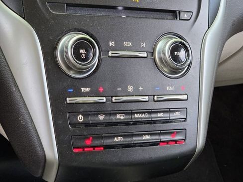 Used 2019 Lincoln MKC Select w/ Select Plus Package image 24