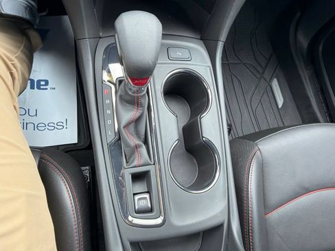 Used 2024 Chevrolet Equinox RS w/ RS Leather Package FWD image 16