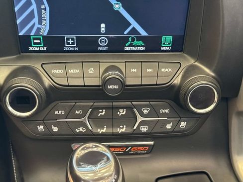 Used 2015 Chevrolet Corvette Z06 w/ 2LZ Preferred Equipment Group RWD image 17