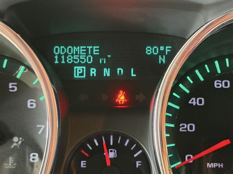 Used 2010 Chevrolet Traverse LT w/ Personal Connectivity Package AWD/4WD image 5