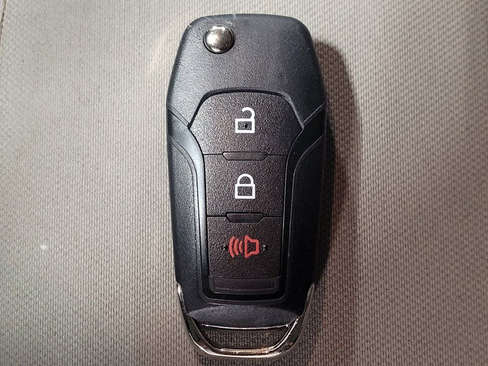Used 2020 Ford EcoSport S FWD image 32
