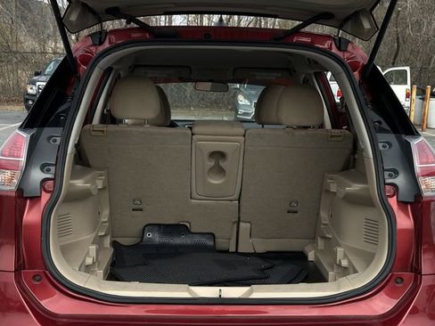 Used 2016 Nissan Rogue S image 27