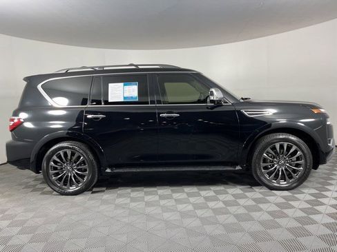 Used 2023 Nissan Armada Platinum w/ Captain's Chairs Package image 8