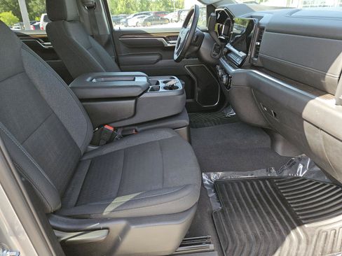 Used 2026 Chevrolet Silverado 1500 RST AWD/4WD image 30