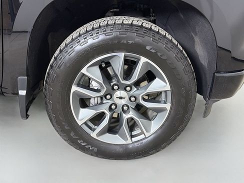 Used 2026 Chevrolet Silverado 1500 RST AWD/4WD image 28