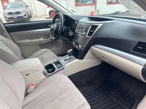 Used 2014 Subaru Outback 2.5i Premium AWD/4WD image 28